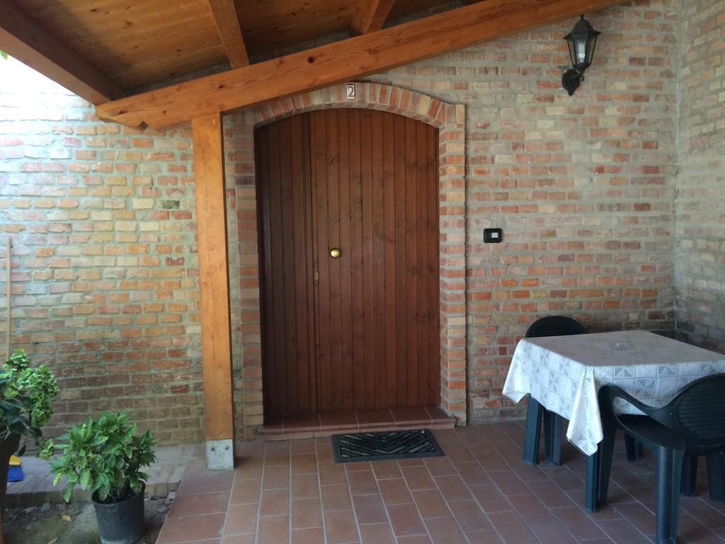 Societa Agricola Mg Florplant Villa Francavilla Marittima Exteriör bild